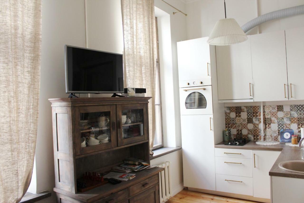 2 Room Apartment In Embasy Area Rīga Exterior foto